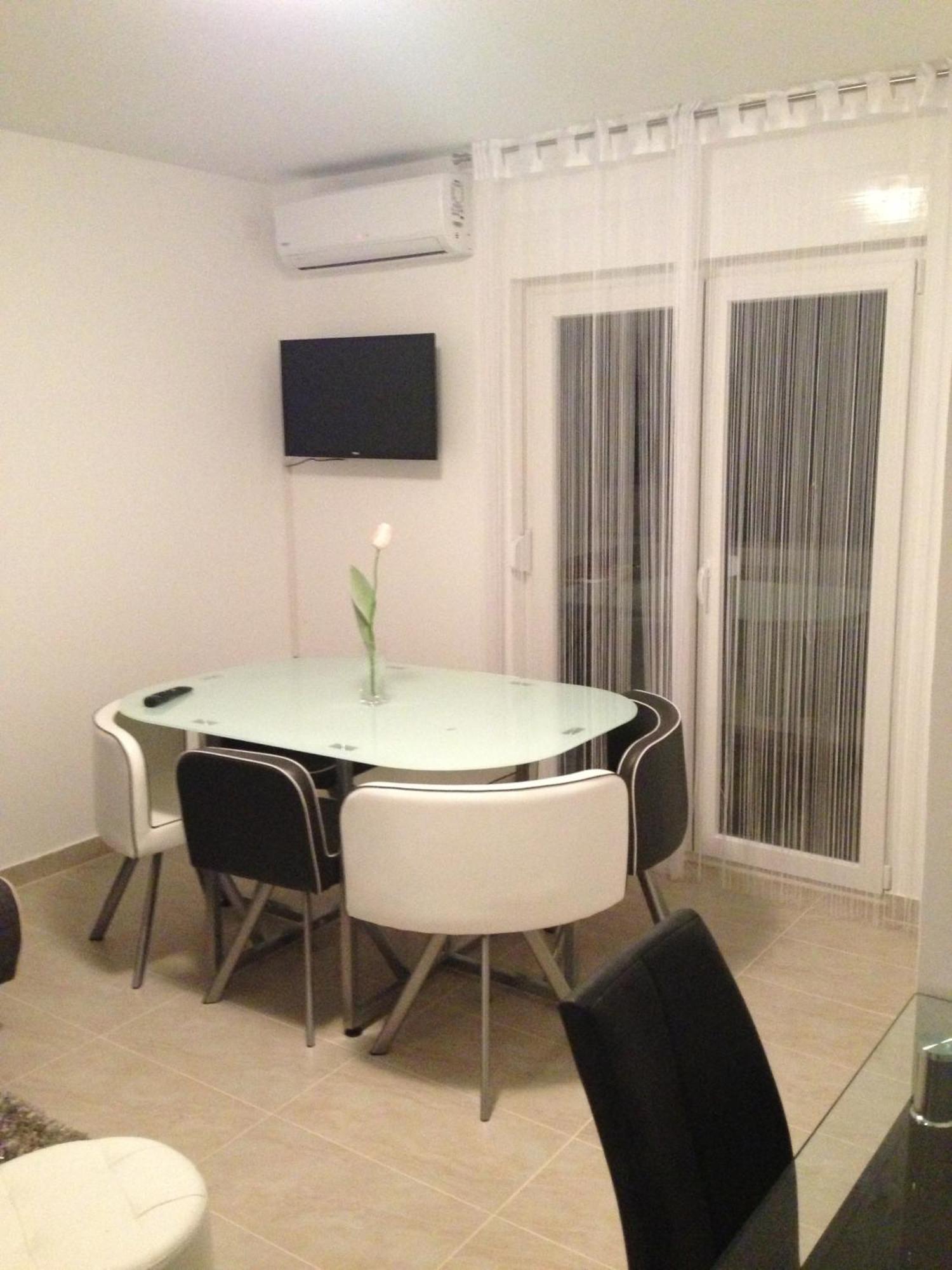 Apartmani Milenij Barbat na Rabu Exterior photo